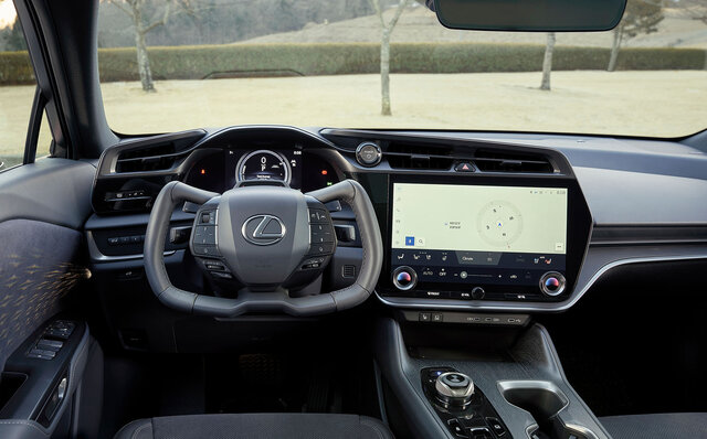 レクサス初となるバッテリーEV専用モデル「RZ」がワールドプレミア｜LEXUS