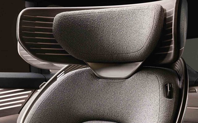 アウディが未来の大都市での活用を見据えたEVコンセプトモデルとは？｜Audi