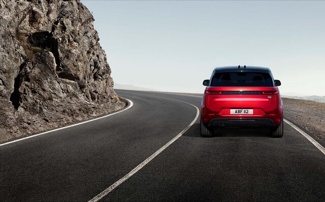 Land Rover World Premieres the New Range Rover Sport | Land Rover