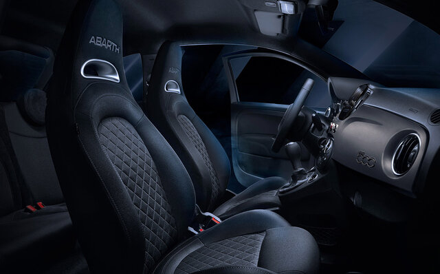 アバルト595に個性的なエクステリアを備えたMT仕様の新グレードF595が誕生 ｜ABARTH