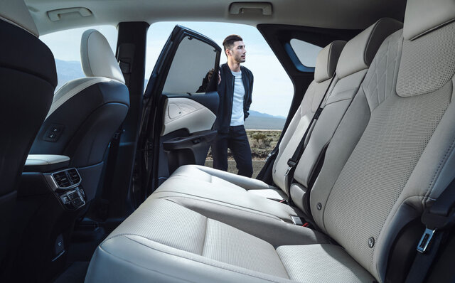 The Next Generation of Lexus: The Fourth Model, the RX, Makes Its World Premiere | LEXUS