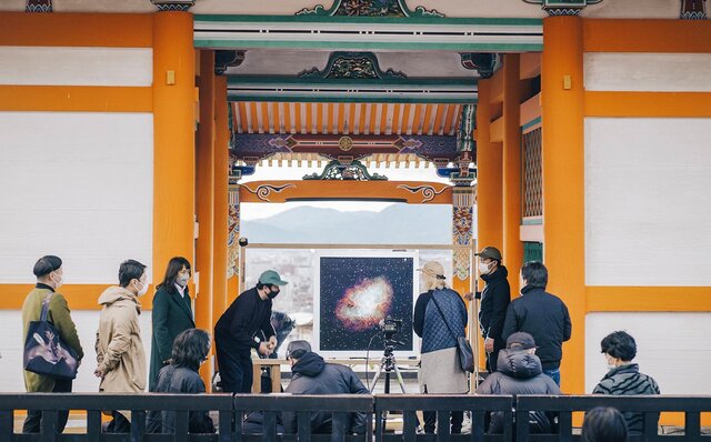 Kensaku Kakimoto Photo Exhibition Held at Otowasan Kiyomizu-dera Temple. Expressing the Concept of "Living in This Moment" Through the Theme of Time | ART