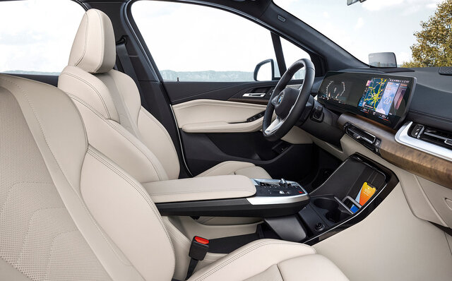 BMW２シリーズ アクティブツアラーがフルモデルチェンジ｜BMW
