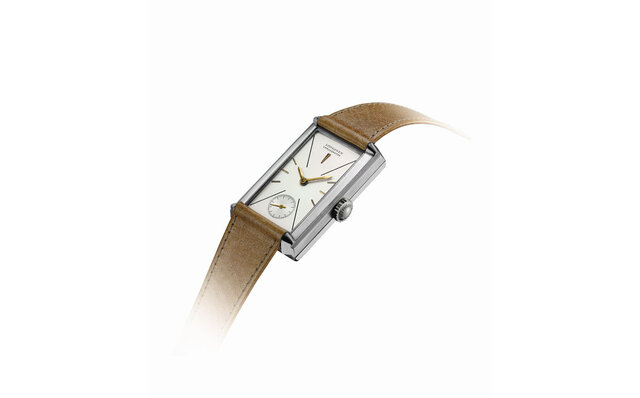 A Historic High-Beat Model Reimagined with Modern Technology: The Longines Ultra-Chron | LONGINES