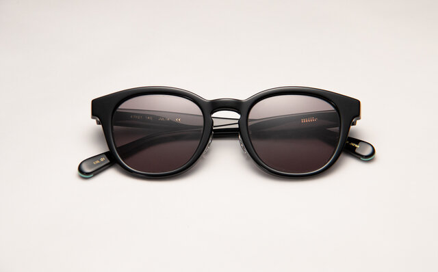 Designed by the team behind popular eyewear brands. A rising sunglasses brand: mille