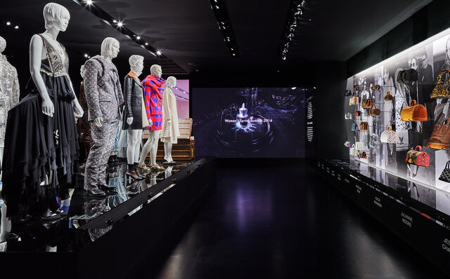 Over 160 Years of History Converge: Louis Vuitton's Traveling Exhibition "SEE LV" | LOUIS VUITTON