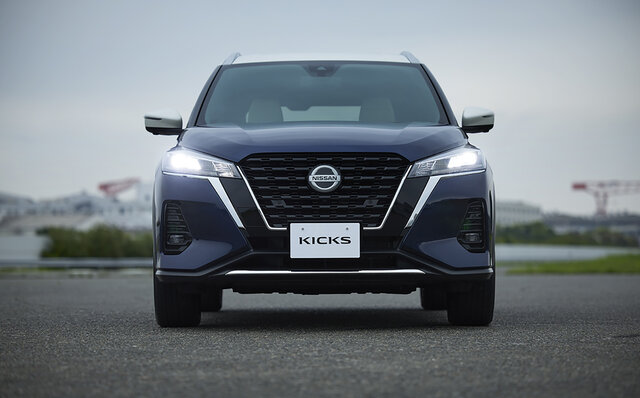 Test Drive: Nissan's Compact SUV, the Kicks—Unusually Quiet, Smooth, and Fast for a Compact SUV | NISSAN
