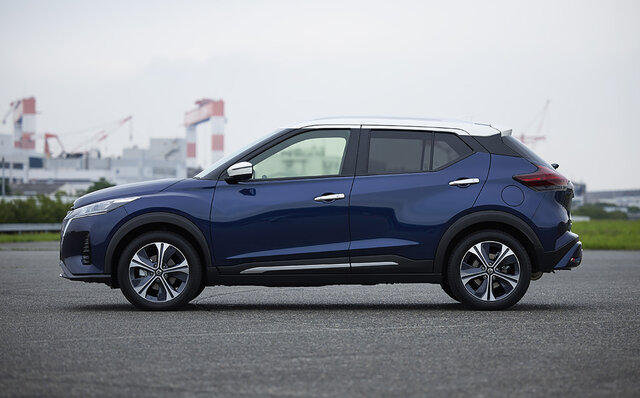 Test Drive: Nissan's Compact SUV, the Kicks—Unusually Quiet, Smooth, and Fast for a Compact SUV | NISSAN