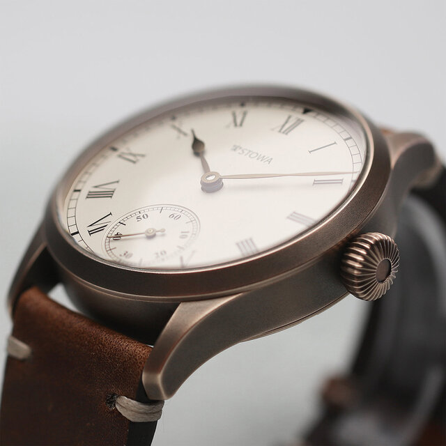 A Clean, Mature Bronze Case Model That Ages Beautifully | STOWA