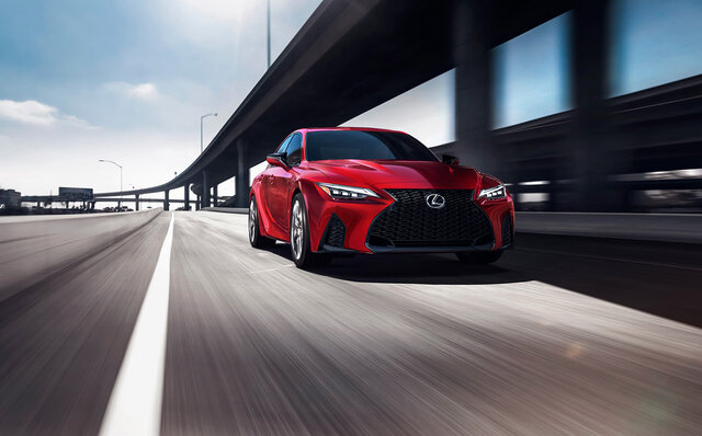 Equipped with a 481-hp 5.0-liter V8 Engine – The IS500 Arrives in Japan | LEXUS
