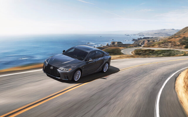 Equipped with a 481-hp 5.0-liter V8 Engine – The IS500 Arrives in Japan | LEXUS