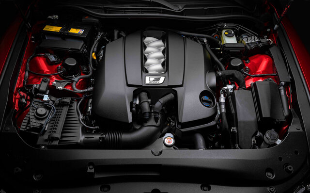 Equipped with a 481-hp 5.0-liter V8 Engine – The IS500 Arrives in Japan | LEXUS