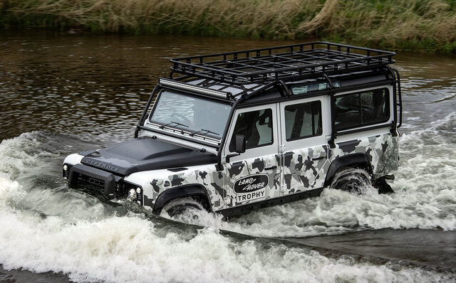 The previous generation Defender is reborn! A limited edition of only 25 vehicles worldwide, clad in camouflage | Land Rover