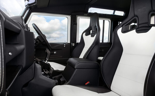 The previous generation Defender is reborn! A limited edition of only 25 vehicles worldwide, clad in camouflage | Land Rover