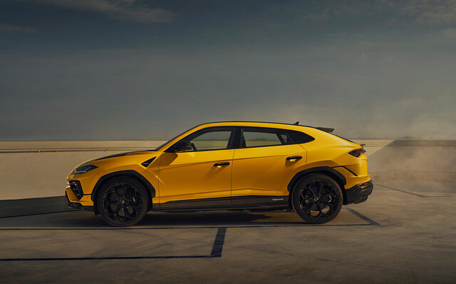 The Super SUV 'Urus' Gets Even More Super — The High-Performance 'Performante' Version Debuts | Lamborghini