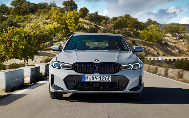 BMW3シリーズがマイナーチェンジ──デザインと安全機能がアップデート｜BMW