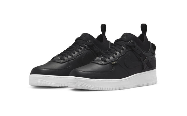 ナイキ×アンダーカバーのコラボレーションスニーカー「エア フォース 1 ロー」登場｜NIKE
