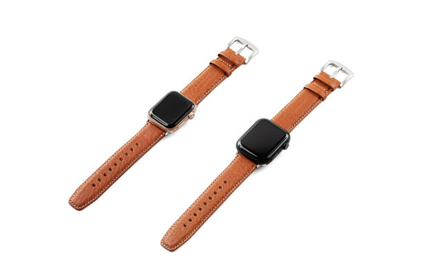Add a touch of quality with Japanese oil-tanned leather that beautifully ages over time. "Leather Band for Apple Watch" | TSUCHIYA-KABAN