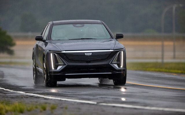 キャデラックの新しい時代の始まりを象徴する ピュアEV「リリック」に試乗｜Cadillac
