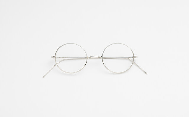 Retailers and Sabae Manufacturers Collaborate on Eyewear That Evolves with Time | MIZ DIALOGUE
