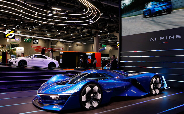 パリ・モーターショー2022 リポート前編──エコロジー✕デザインが生みだす興奮| Le Mondial de l’Auto パリ・モーターショー2022 リポート前編──エコロジー✕デザインが生みだす興奮| Le Mondial de l’Auto