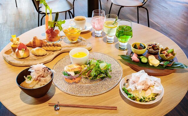 「大阪」の人情下町テーマパーク。そして浪速キュイジーヌで食い倒れ！｜TRAVEL