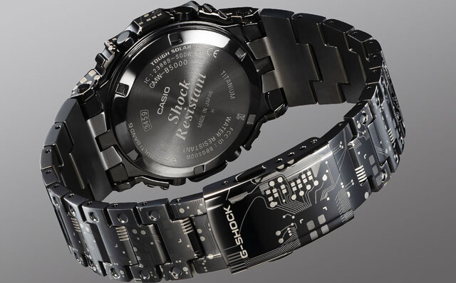 初代G-SHOCK「DW-5000C」をフルメタル化した「GMW-B5000」シリーズから、チタン合金採用のスペシャルモデル登場｜G-SHOCK