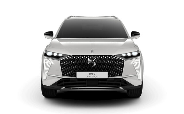 DS Automobiles' Flagship SUV, the New DS 7, Arrives in Japan | DS