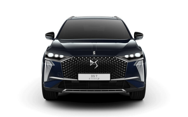 DS Automobiles' Flagship SUV, the New DS 7, Arrives in Japan | DS