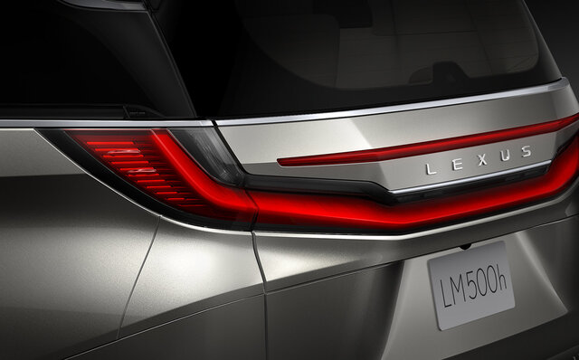 Lexus's Flagship MPV, the New LM, World Premieres at the Shanghai Auto Show | LEXUS