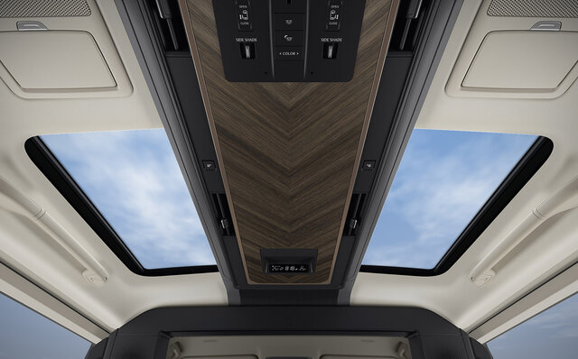 Lexus's Flagship MPV, the New LM, World Premieres at the Shanghai Auto Show | LEXUS