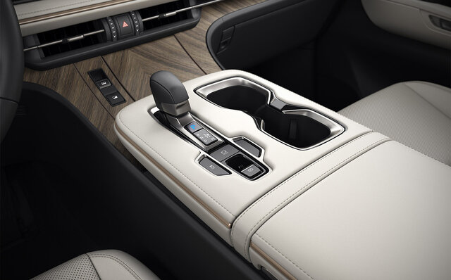 Lexus's Flagship MPV, the New LM, World Premieres at the Shanghai Auto Show | LEXUS