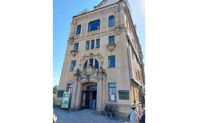 Serialized Essays | #ijichiman's Musings: "A Meal in a Historic Building"