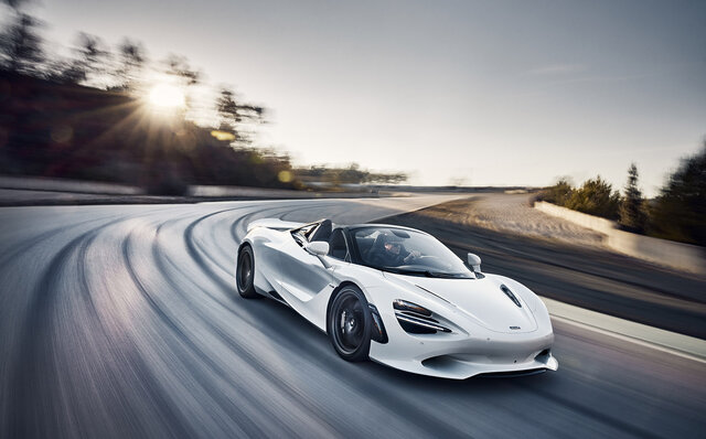 The Lightest and Most Powerful Yet: The McLaren 750S Debuts | McLaren