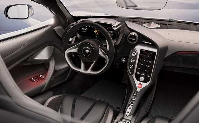 The Lightest and Most Powerful Yet: The McLaren 750S Debuts | McLaren