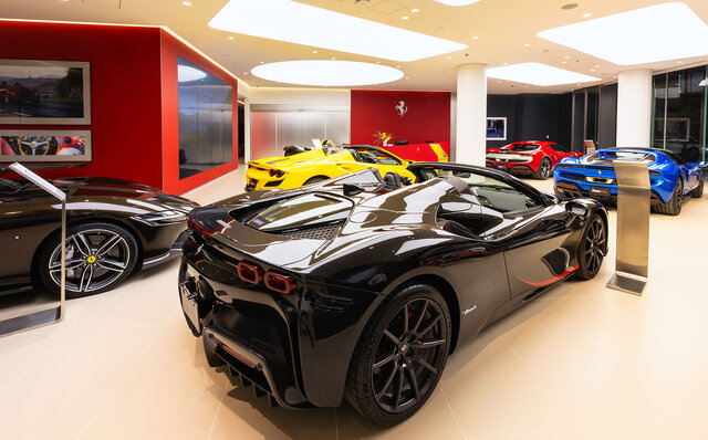 Expressing Ferrari's Latest Vision in Asia's Largest Showroom: Concorso Shiba Showroom Opens | Ferrari