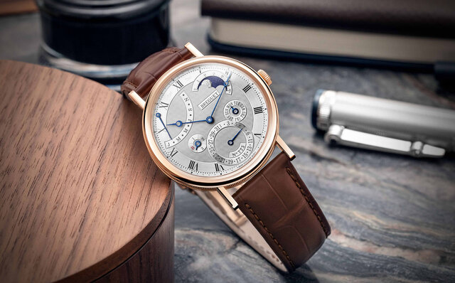パーペチュアルカレンダーに新たなアレンジを加えた「クラシック パーペチュアルカレンダー 7327」｜BREGUET