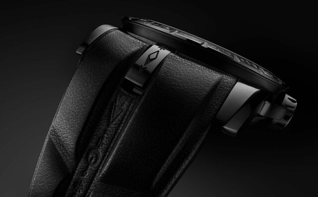 世界限定28本。宇宙の旅を表現したロジェ・デュブイとDr.ウーの再コラボウオッチ｜ROGER DUBUIS