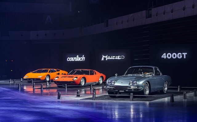 Lamborghini's First PHEV Flagship, the Revuelto, Makes its Japan Premiere | Lamborghini