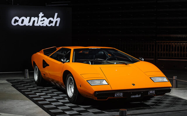 Lamborghini's First PHEV Flagship, the Revuelto, Makes its Japan Premiere | Lamborghini