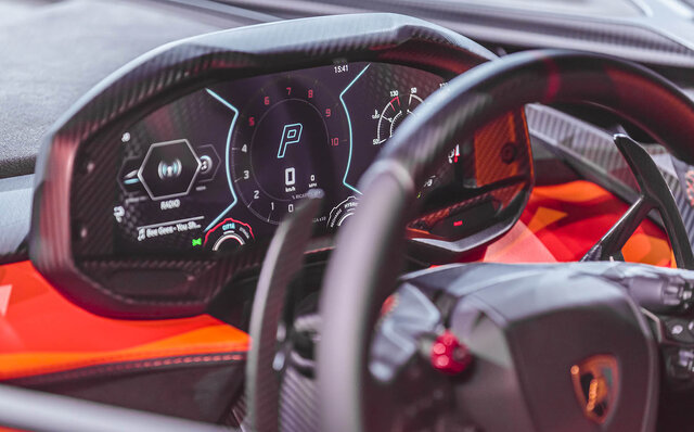 Lamborghini's First PHEV Flagship, the Revuelto, Makes its Japan Premiere | Lamborghini