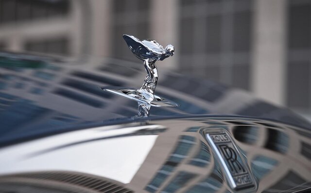 Rolls-Royce's First BEV Spectre Arrives in Japan | ROLLS-ROYCE