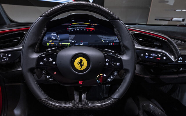 公道走行可能な初のXXモデル、フェラーリ「SF90 XX」がアンベール｜Ferrari