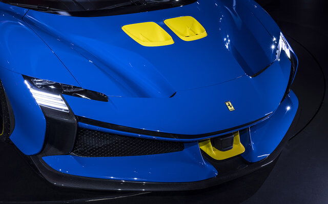 公道走行可能な初のXXモデル、フェラーリ「SF90 XX」がアンベール｜Ferrari