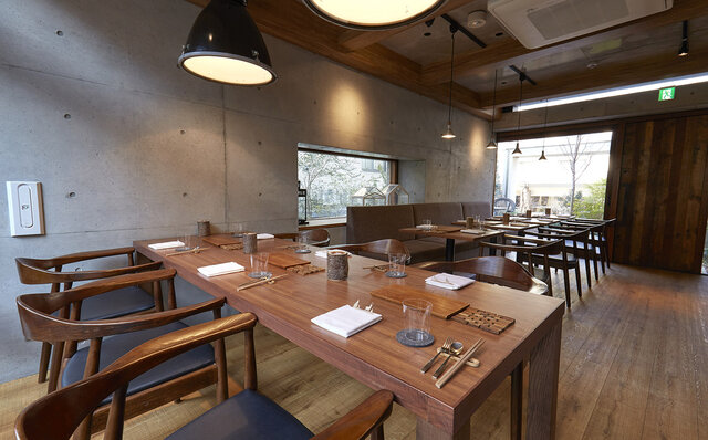「THE OUTDOOR LIVING IN FURANO」　 富良野の山頂の絶景で、セララバアド橋本宏一シェフが織りなすフルコースを食すスペシャルダイニングがこの秋開催