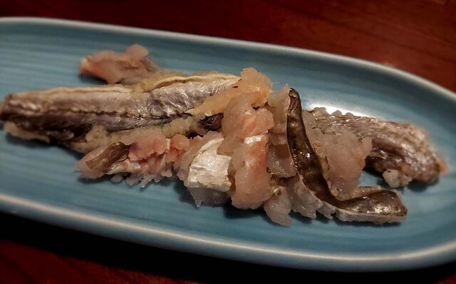 連載エッセイ｜#ijichimanのぼやき「味わい深い魅力があふれる、現金払いだけのこだわりを貫く昔ながらの飲み屋」