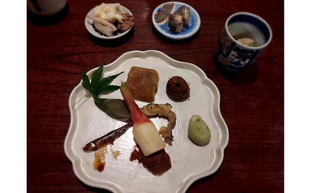 連載エッセイ｜#ijichimanのぼやき「味わい深い魅力があふれる、現金払いだけのこだわりを貫く昔ながらの飲み屋」