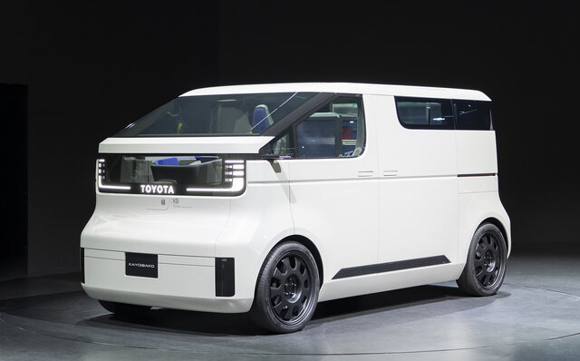 トヨタがジャパンモビリティショーで、コンセプトEVのSUVやスポーツモデルを世界初披露｜TOYOTA