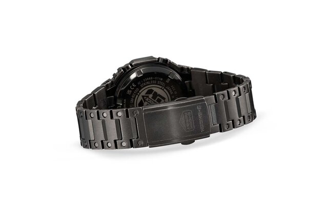 G-SHOCK x PORTER: Limited Edition Set of Watch and Special Bag | PORTER