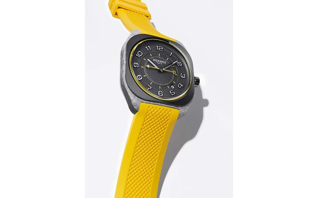 エルメス2023AW新作「H08」「ケリー」鮮やかに輝くウオッチを展開｜HERMÈS